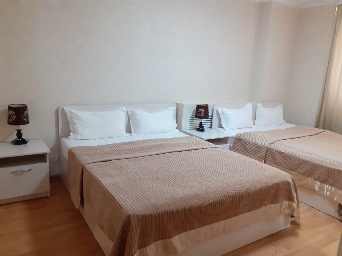 Ustʼ-Kamenogorsk City Hotel מראה חיצוני תמונה