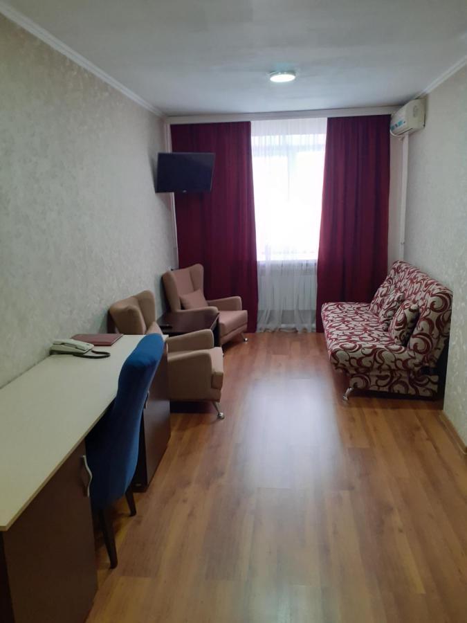 Ustʼ-Kamenogorsk City Hotel מראה חיצוני תמונה