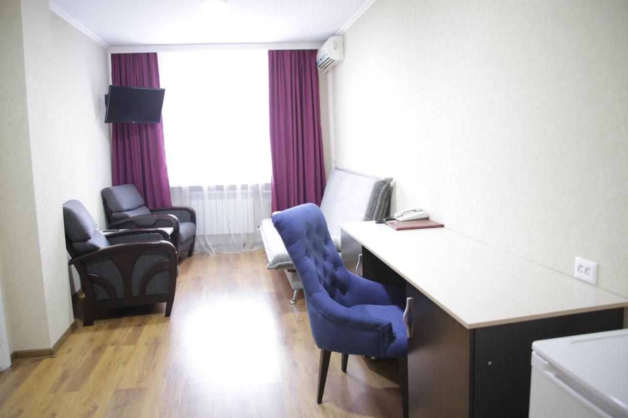 Ustʼ-Kamenogorsk City Hotel מראה חיצוני תמונה