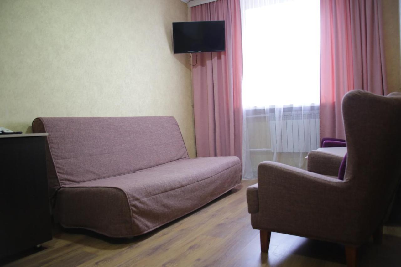 Ustʼ-Kamenogorsk City Hotel מראה חיצוני תמונה
